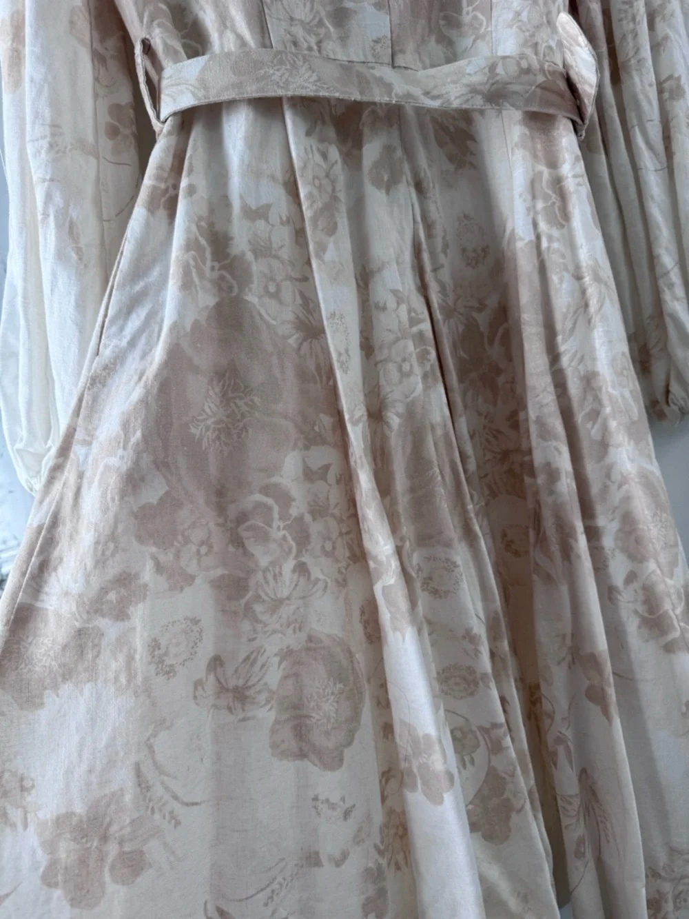 Ellie Makir Cream Floral Midi Dress with Belted Waist - Picture 8 of 8